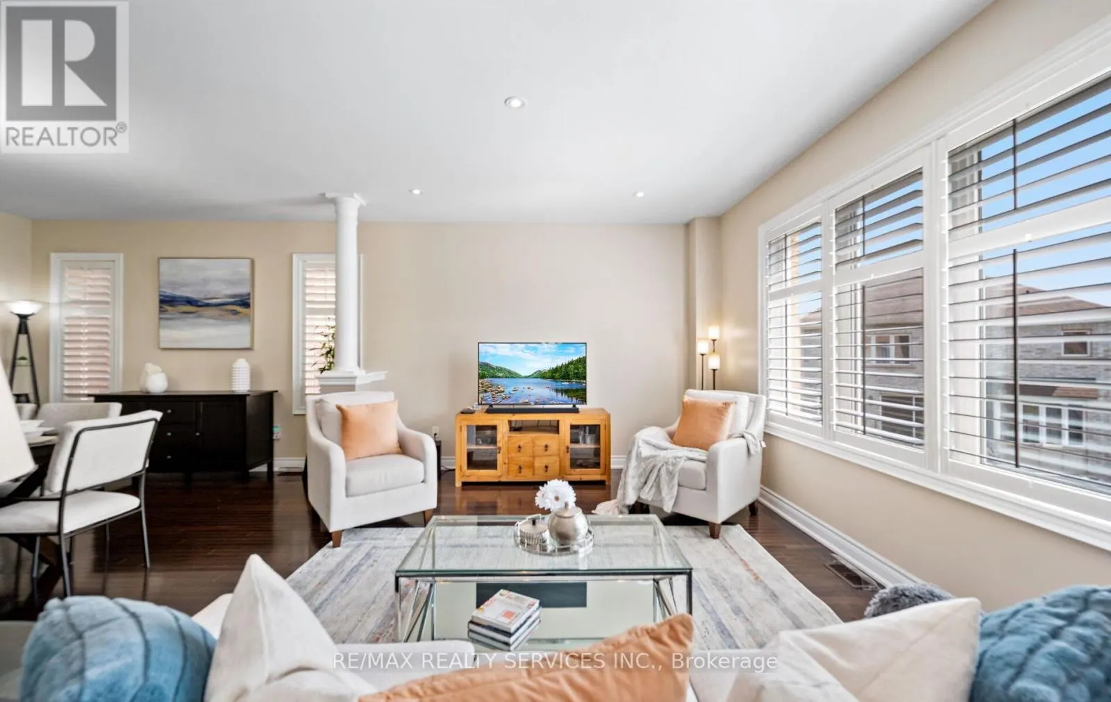 85 WATERVILLE WAY