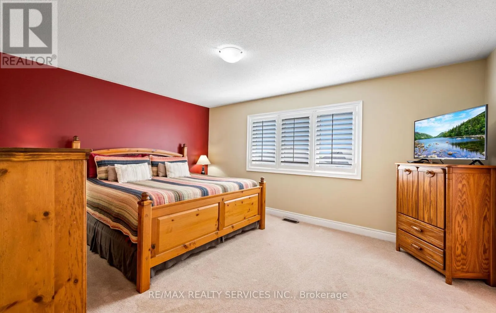 85 WATERVILLE WAY