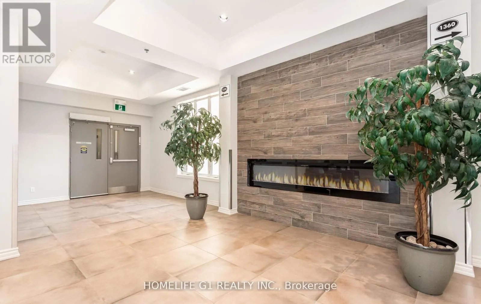 403 - 1370 COSTIGAN ROAD