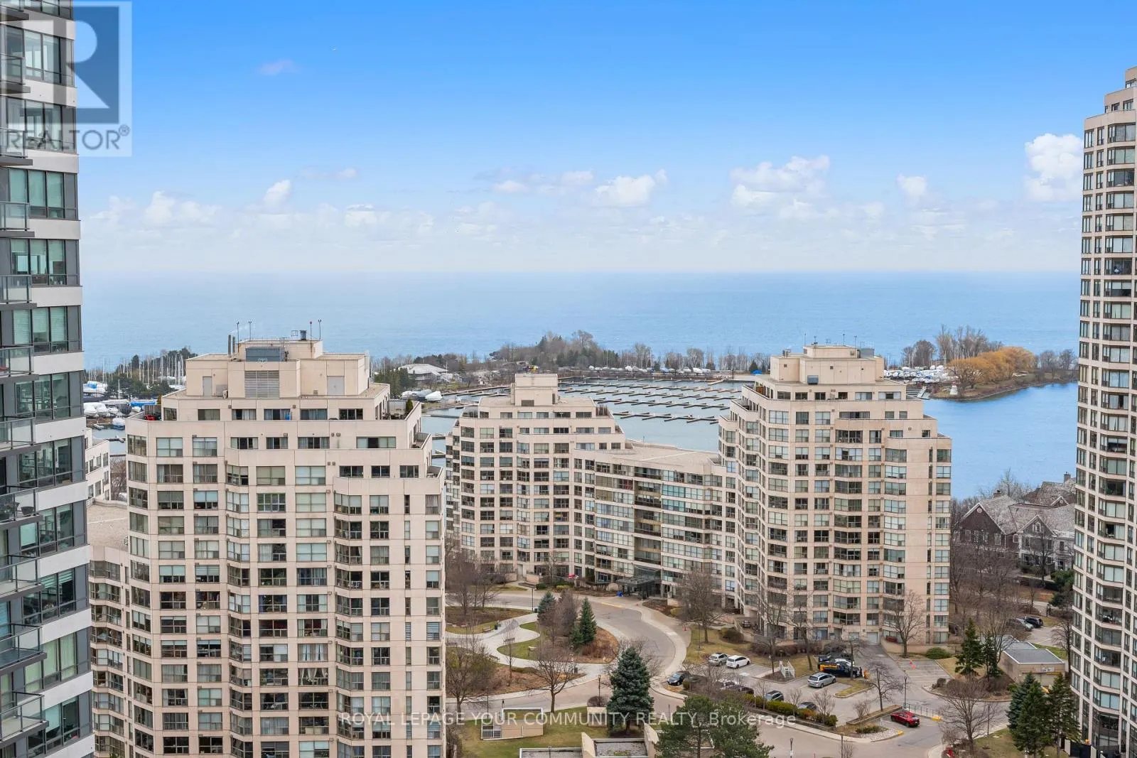 2101 - 15 LEGION ROAD