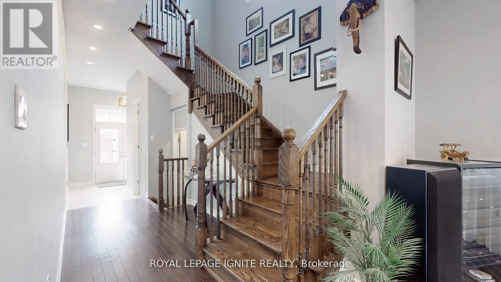 546 KENNEDY CIRCLE W