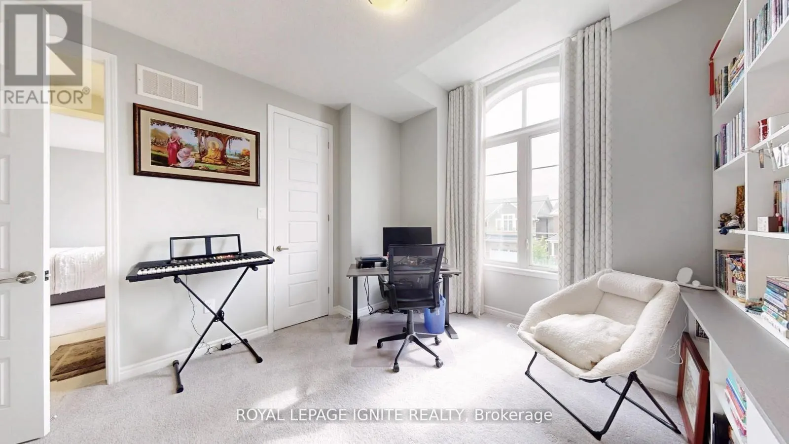 546 KENNEDY CIRCLE W