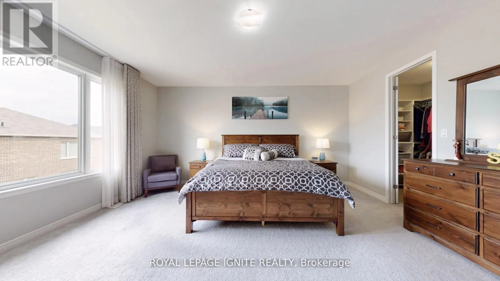 546 KENNEDY CIRCLE W
