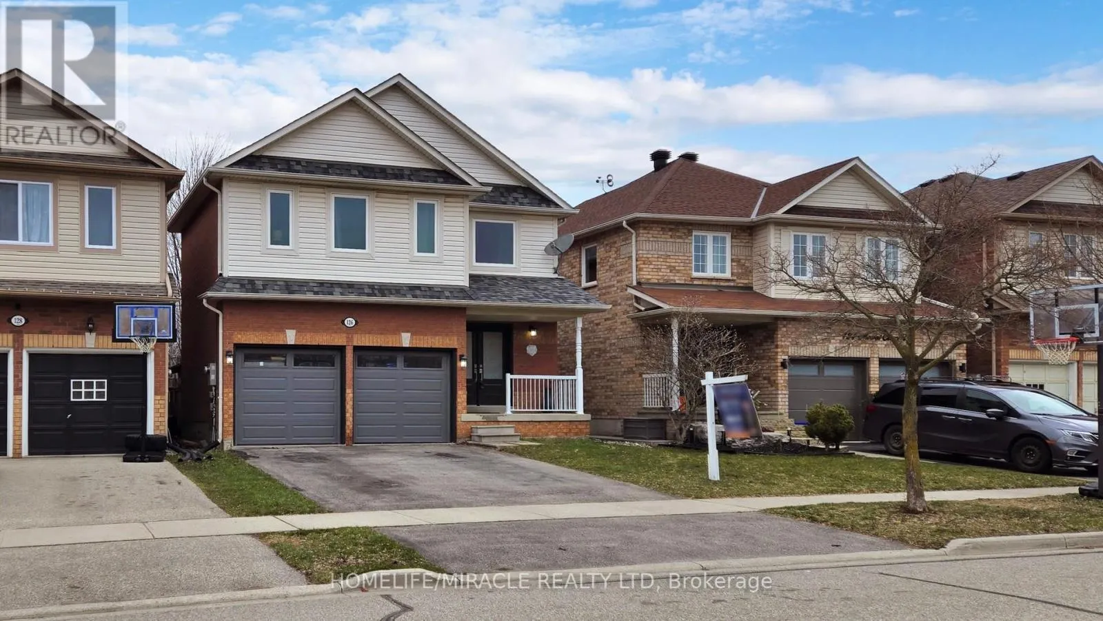 126 MOWAT CRESCENT