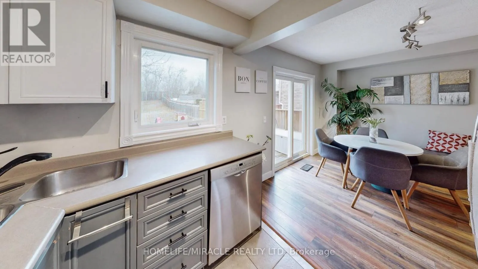 126 MOWAT CRESCENT