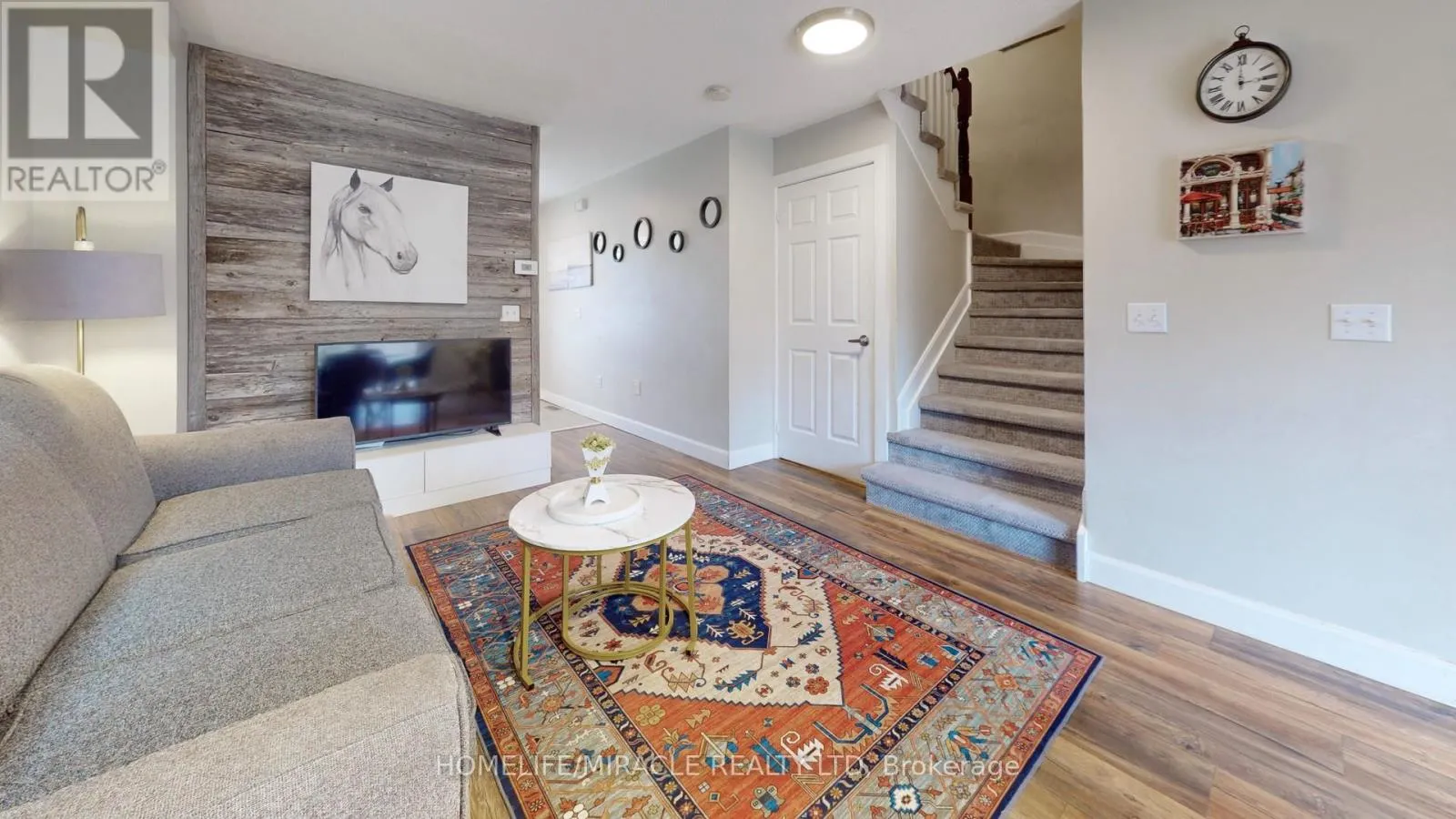 126 MOWAT CRESCENT