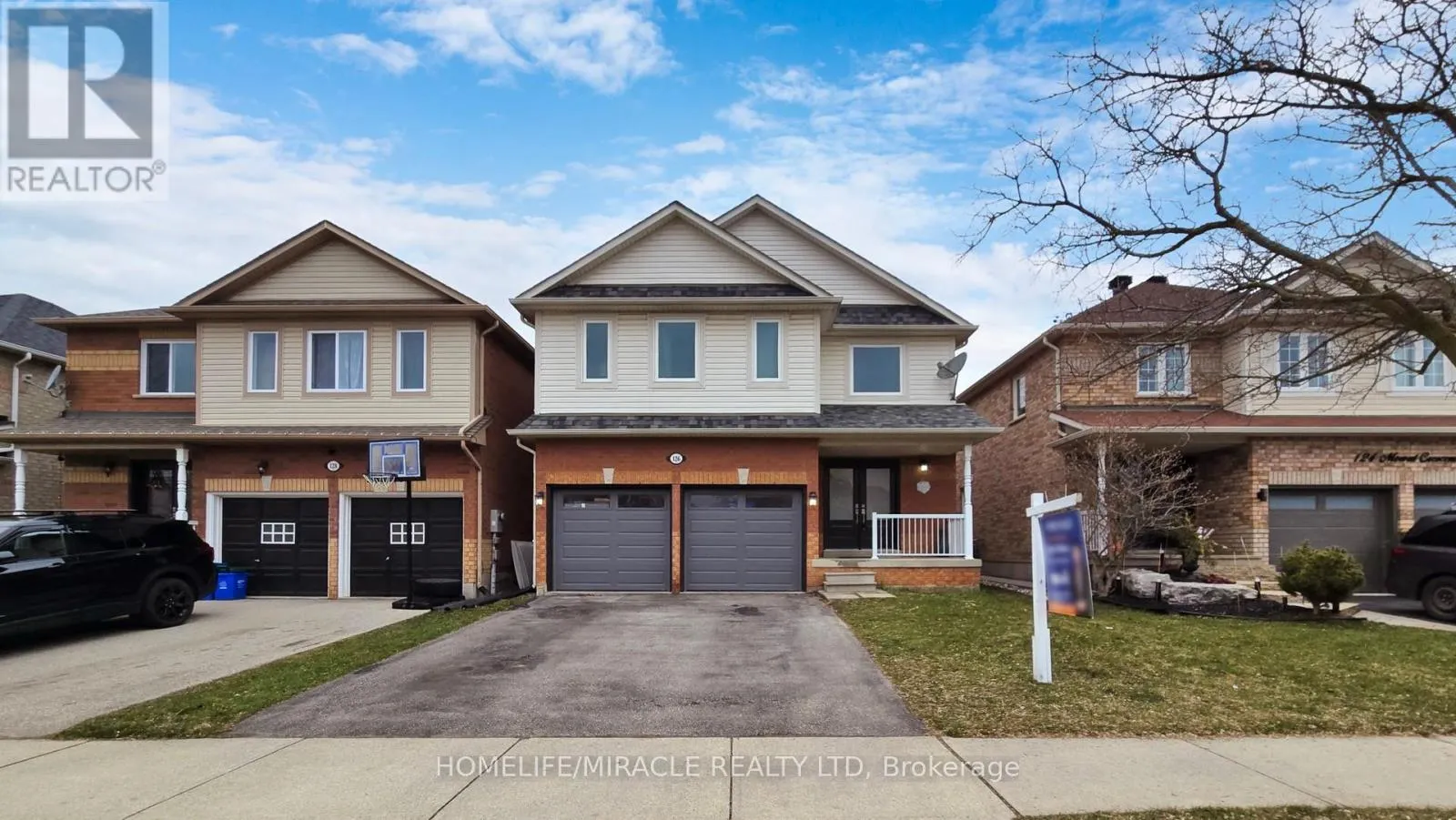 126 MOWAT CRESCENT