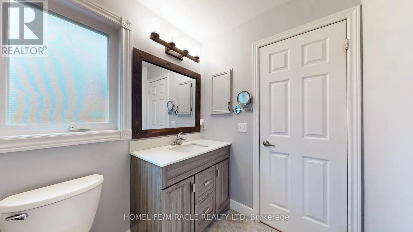 126 MOWAT CRESCENT