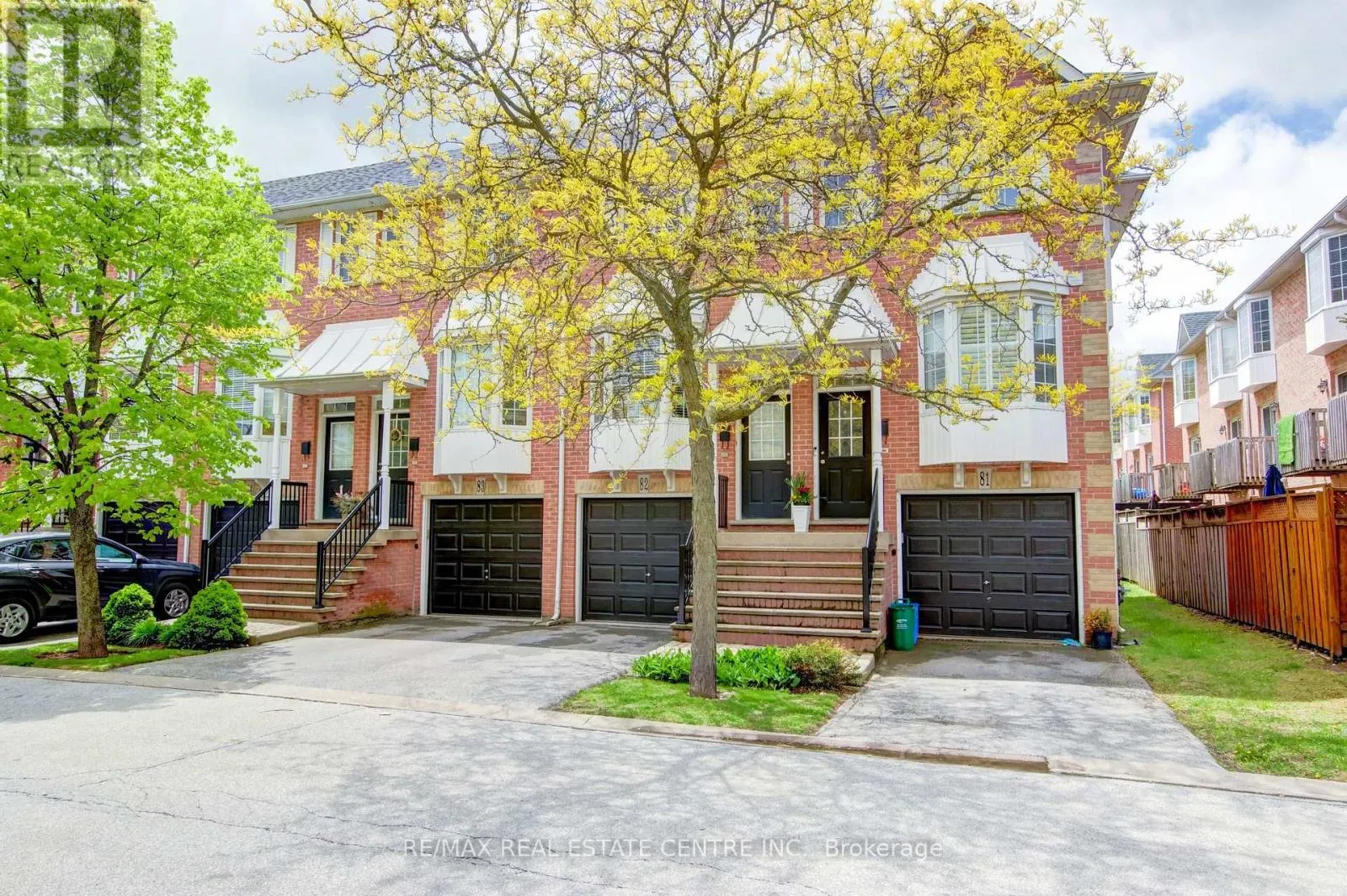 82 - 3480 UPPER MIDDLE ROAD