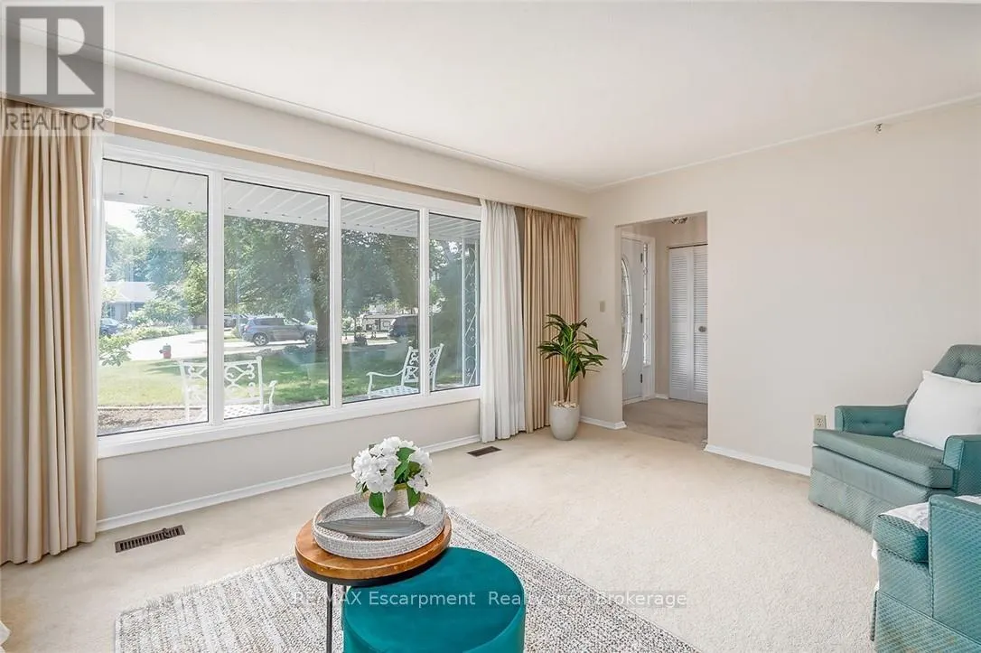 231 BARRYMORE COURT