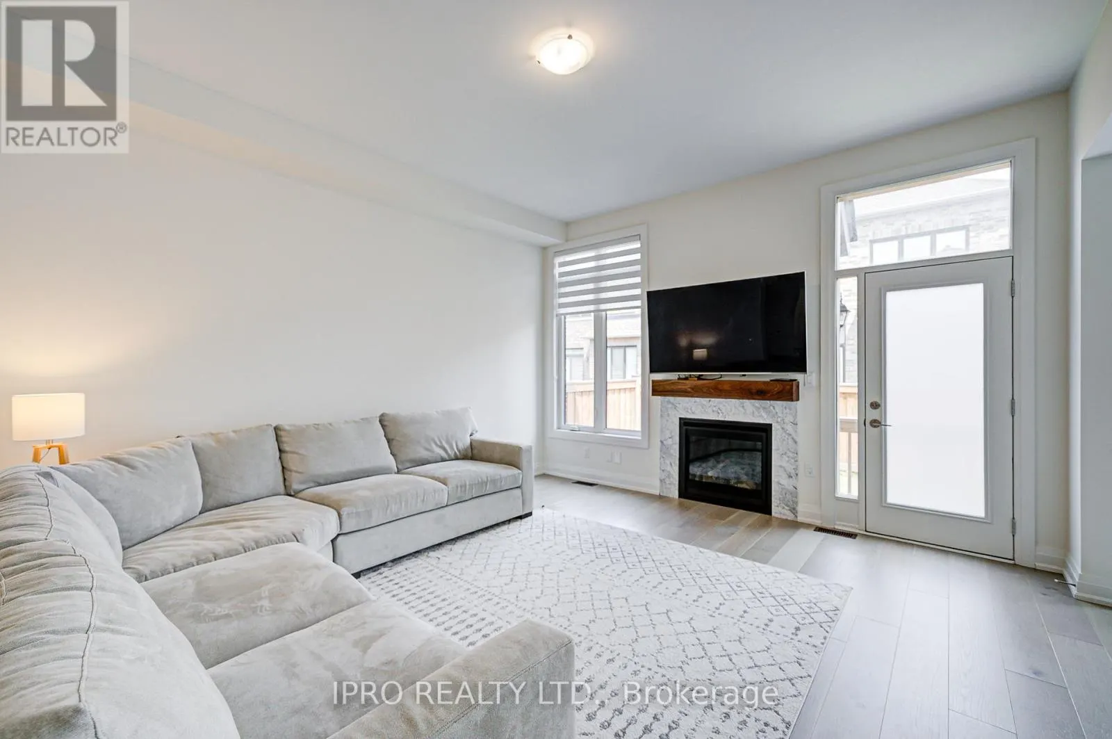 446 THORNBORROW COURT
