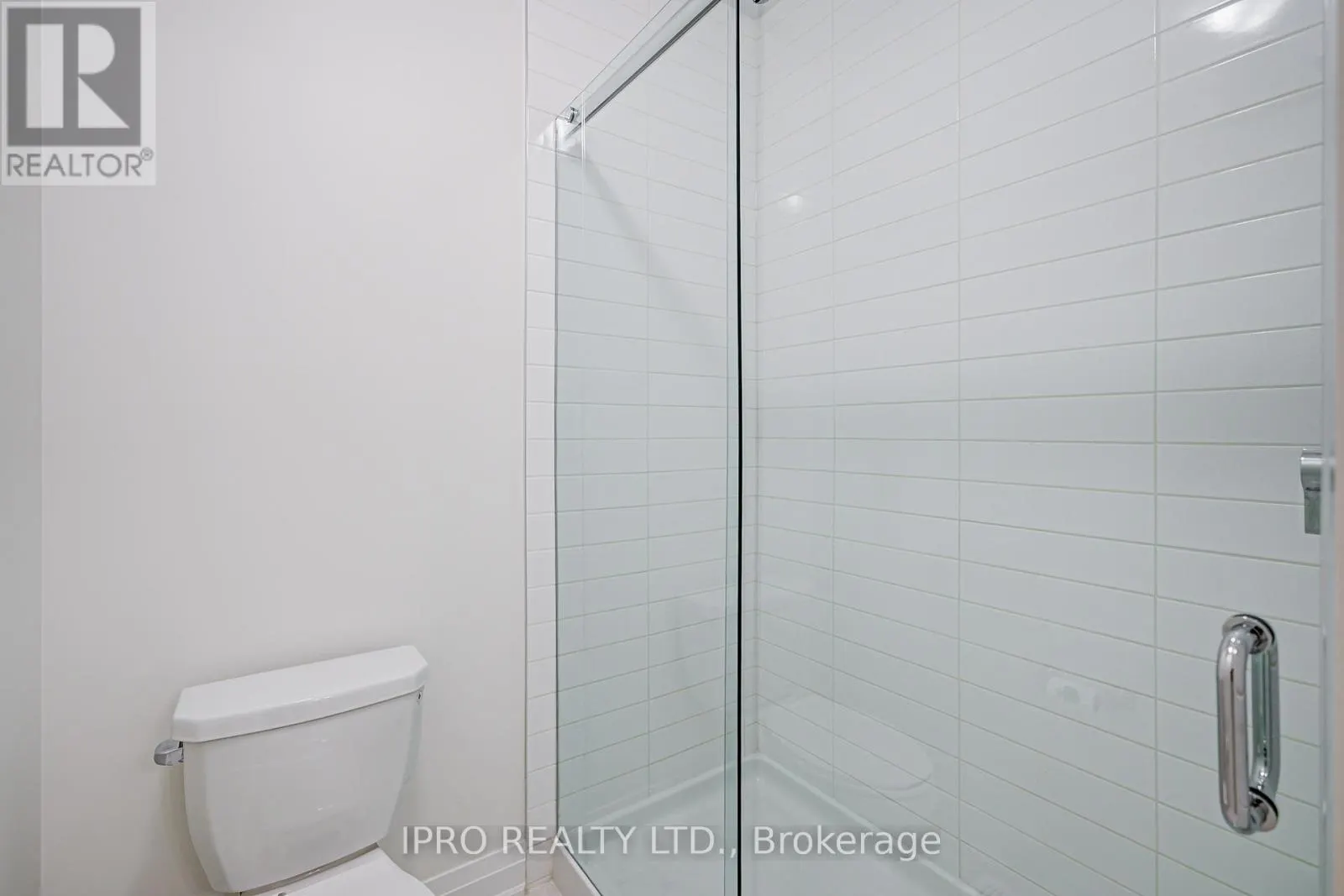 446 THORNBORROW COURT