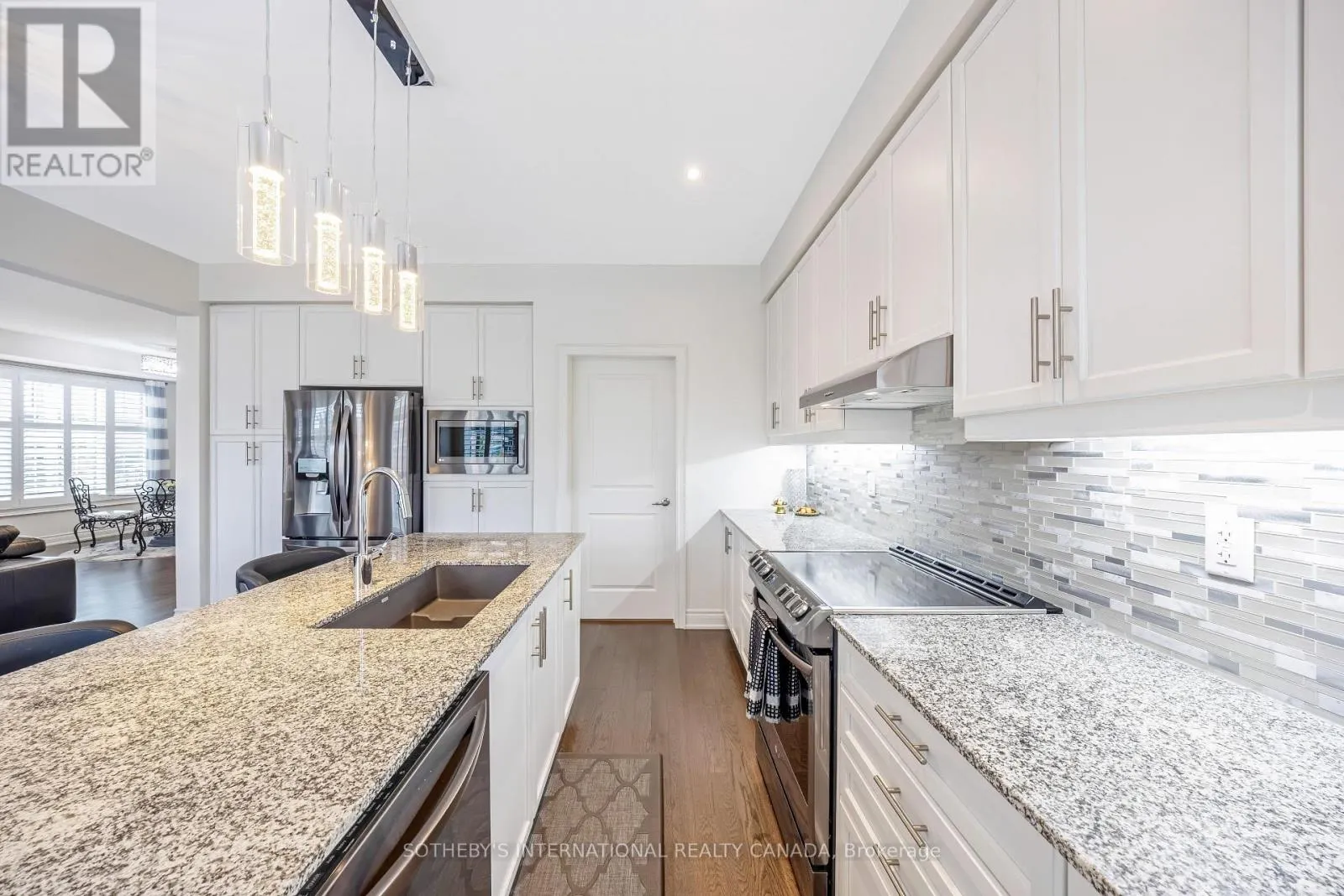 1150 RASPBERRY TERRACE