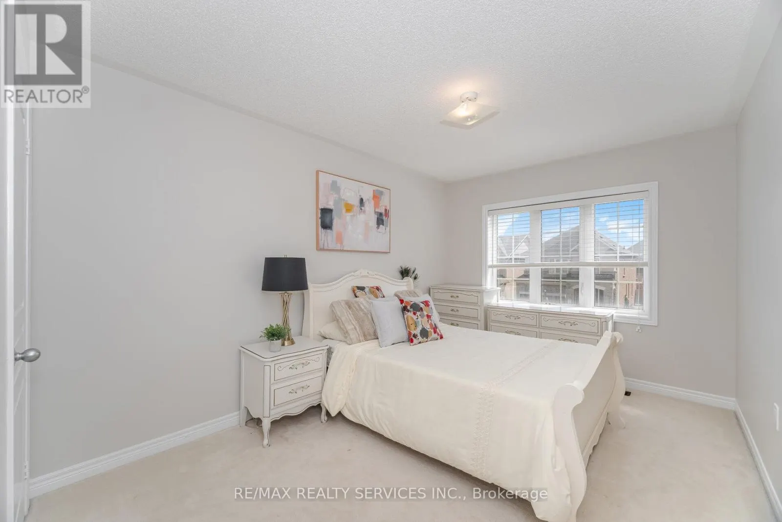 20 BLACKBERRY VALLEY CRESCENT