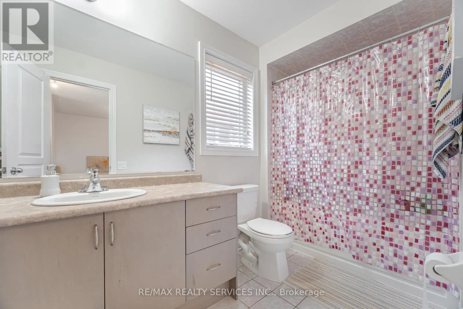 20 BLACKBERRY VALLEY CRESCENT