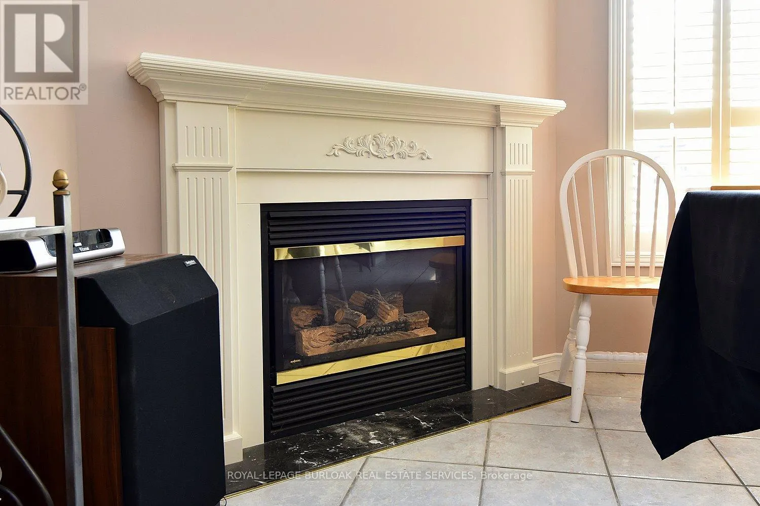 4002 JARVIS CRESCENT