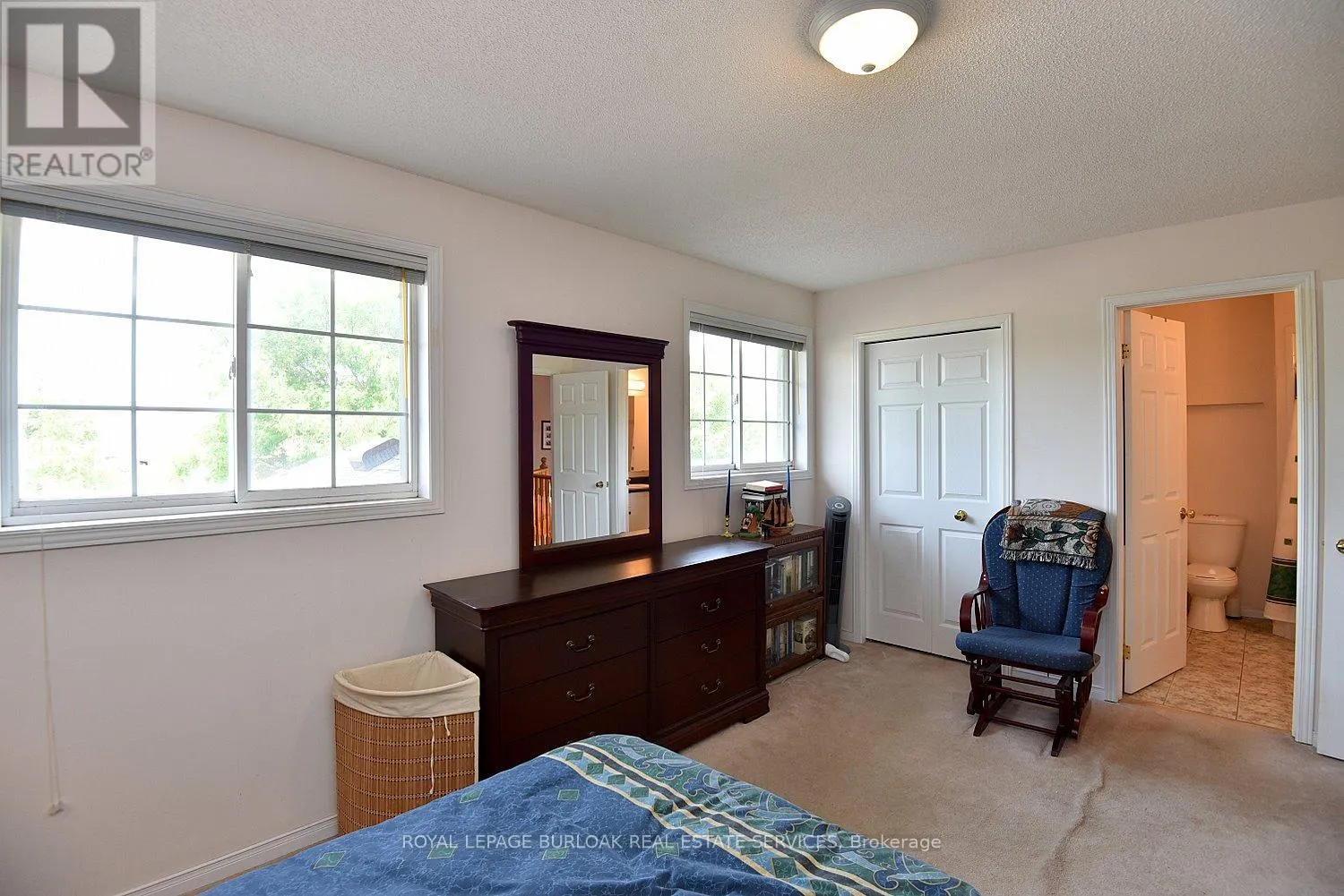4002 JARVIS CRESCENT
