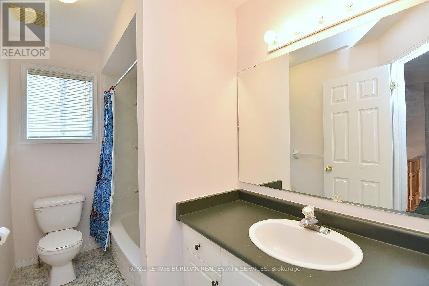 4002 JARVIS CRESCENT