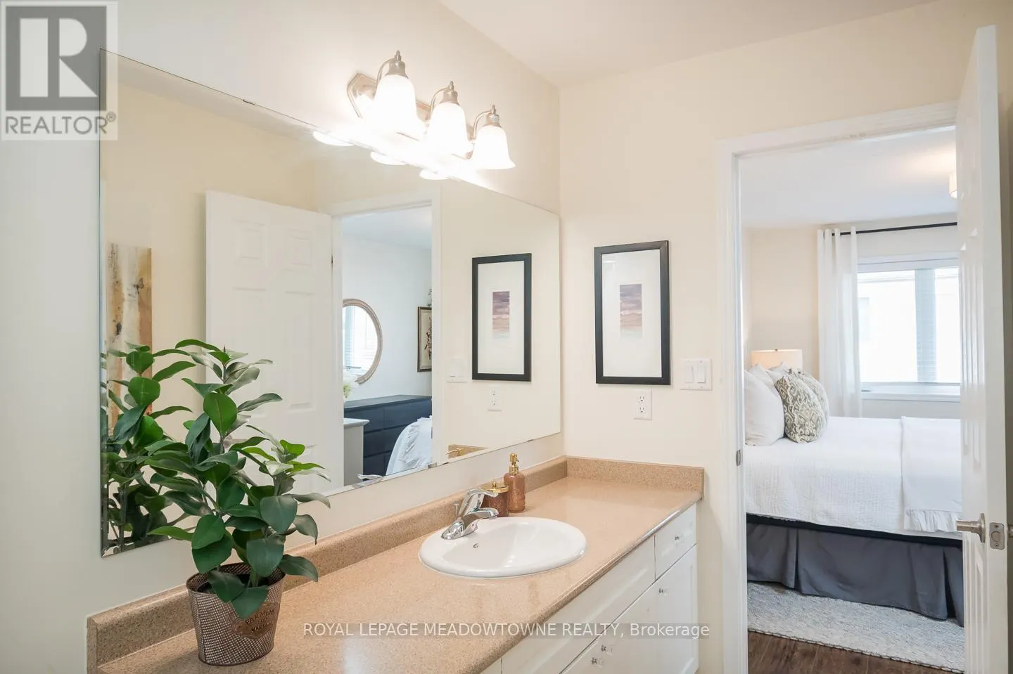 335 GOODING CRESCENT