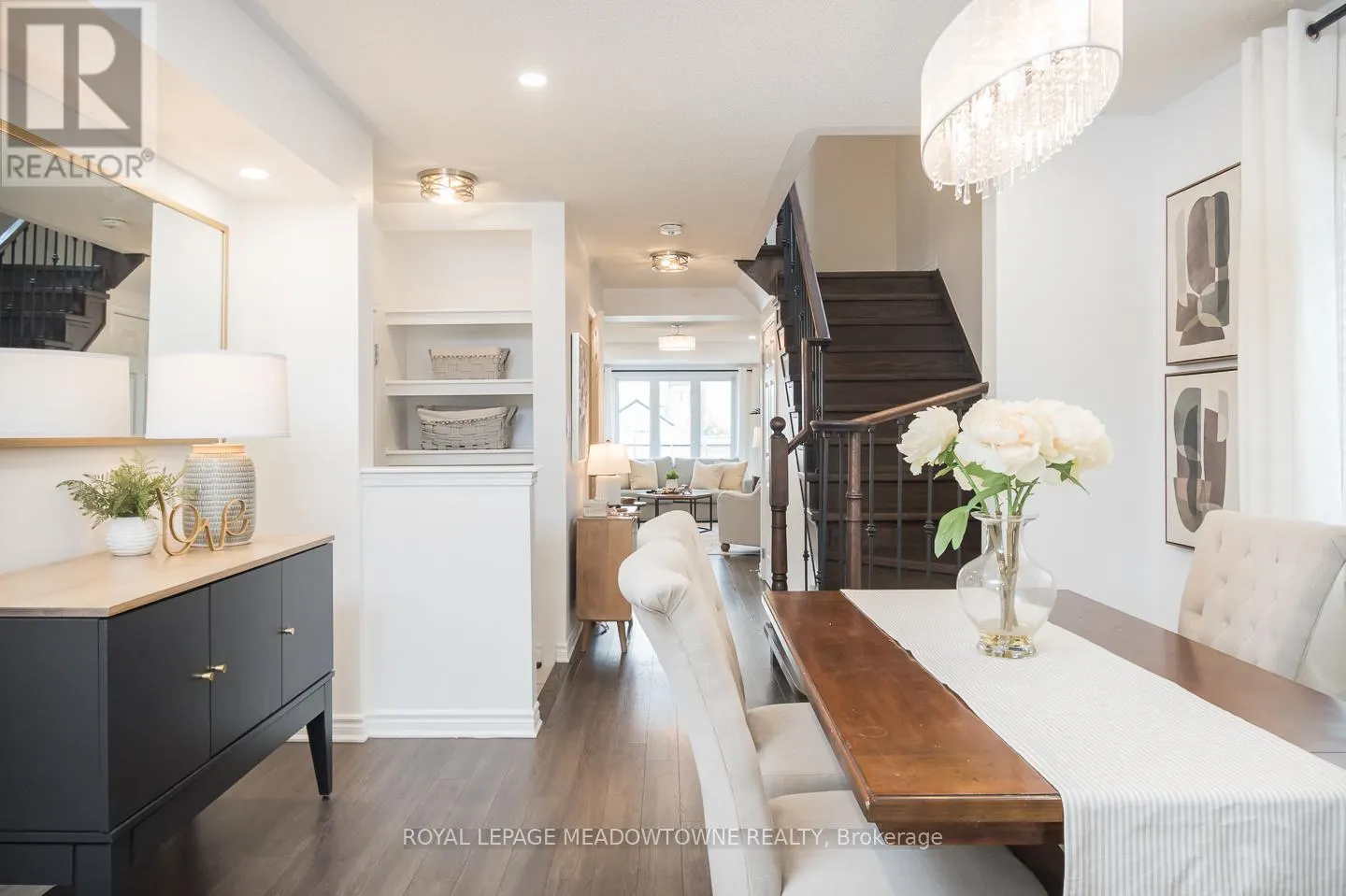 335 GOODING CRESCENT