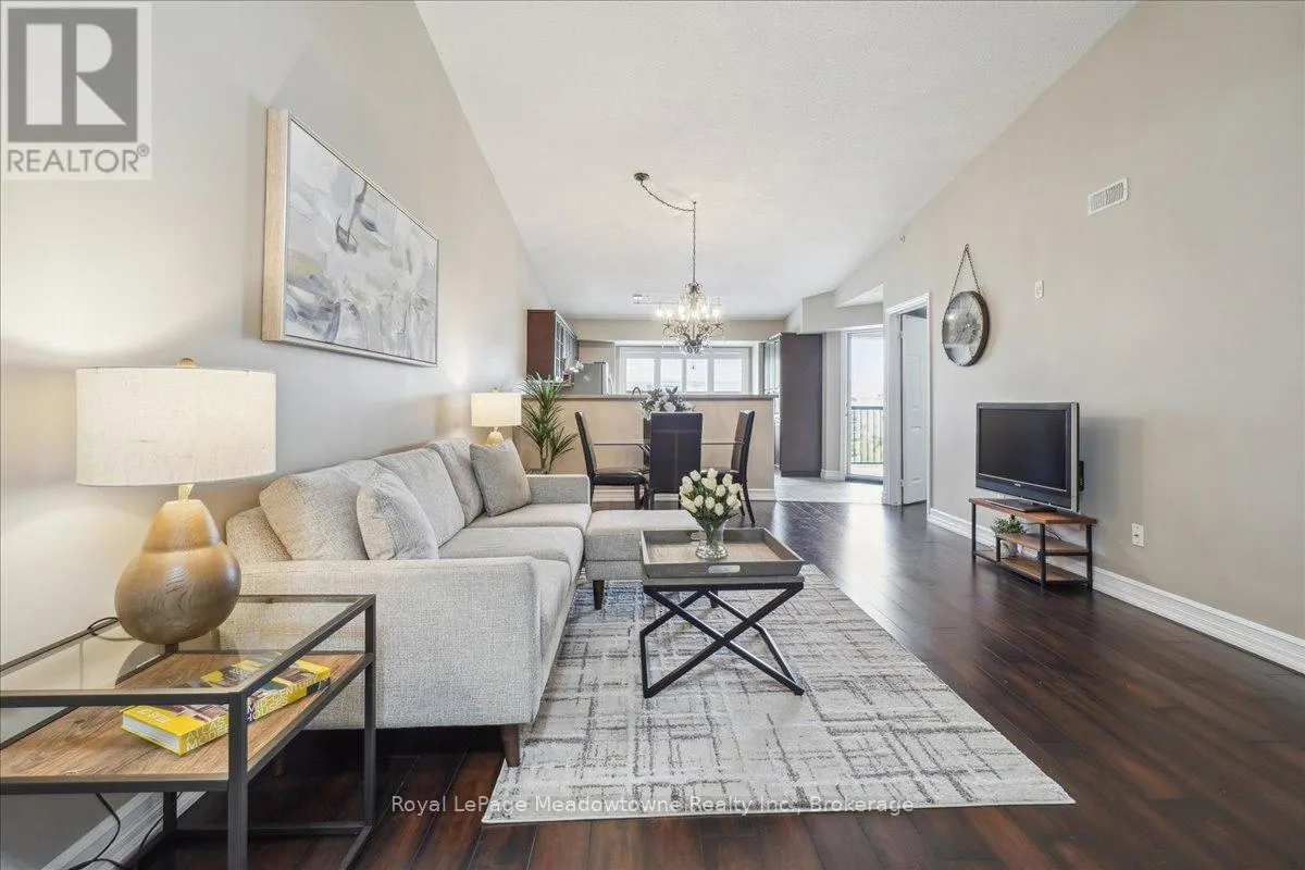 411 - 1491 MAPLE AVENUE, #411
