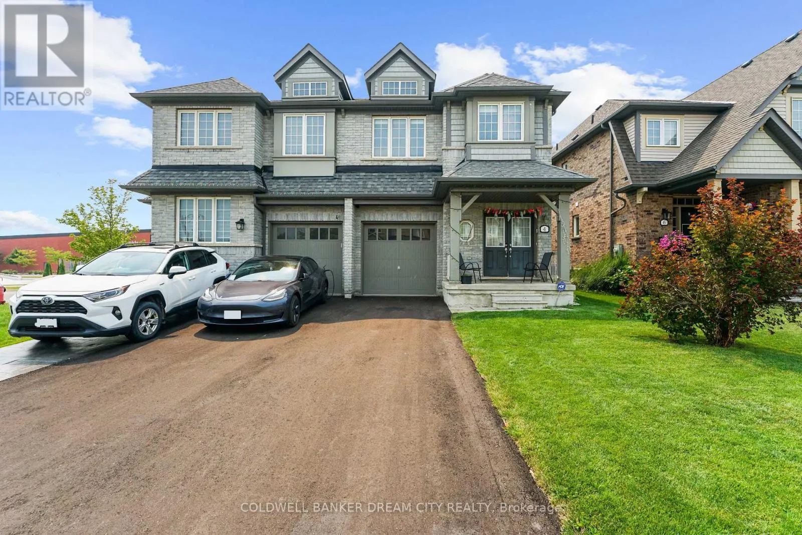 4 AUTUMN ARBOUR ROAD