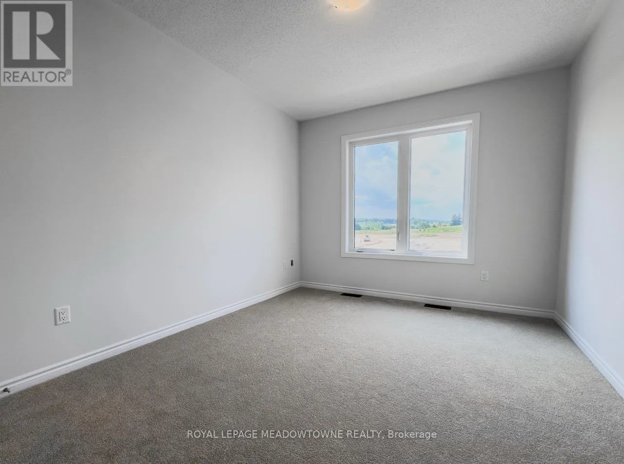 19 LIPPA DRIVE