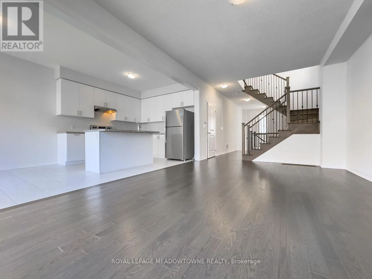 19 LIPPA DRIVE
