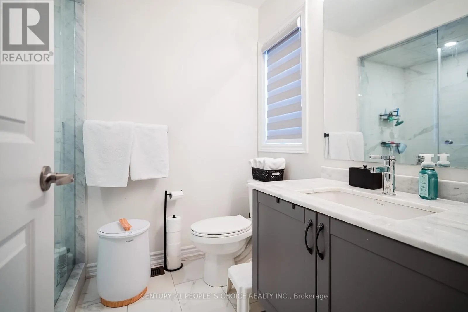 41 MINNOCK STREET W