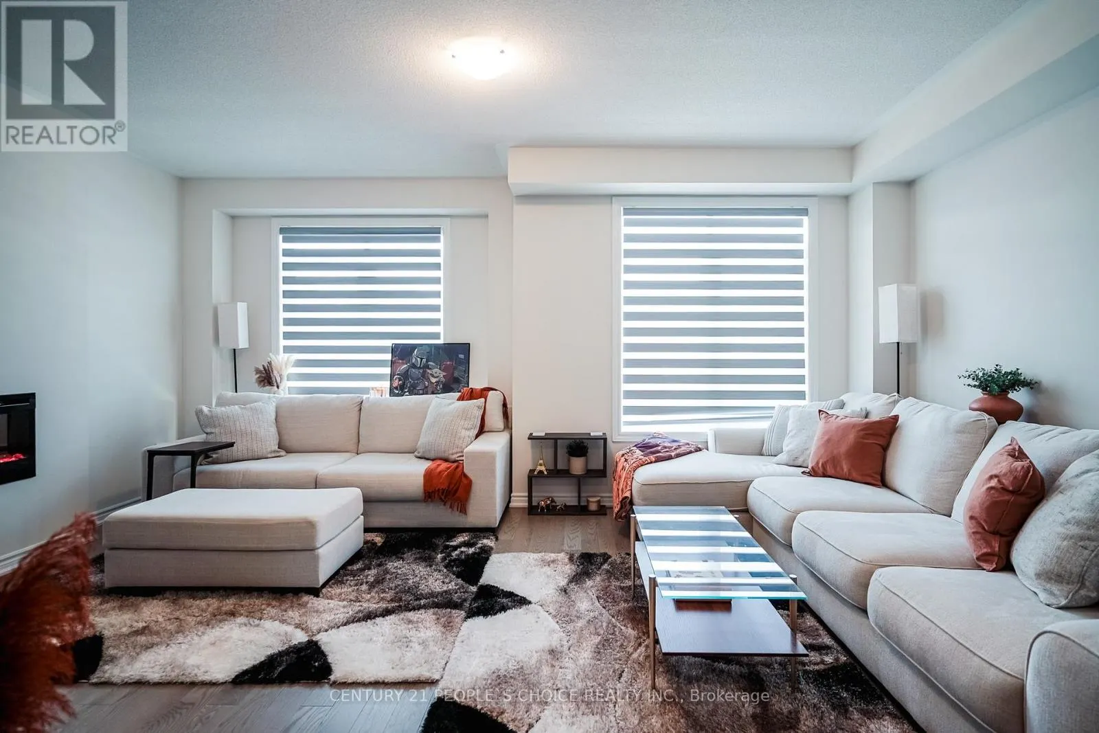 41 MINNOCK STREET W