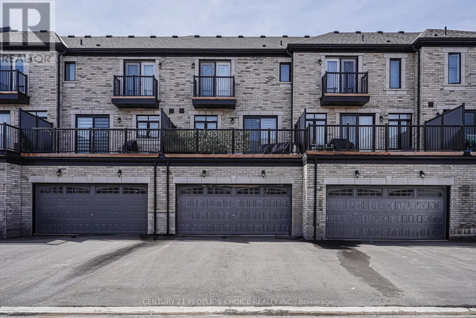 41 MINNOCK STREET W