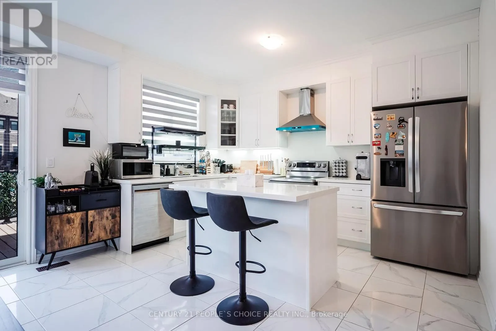 41 MINNOCK STREET W