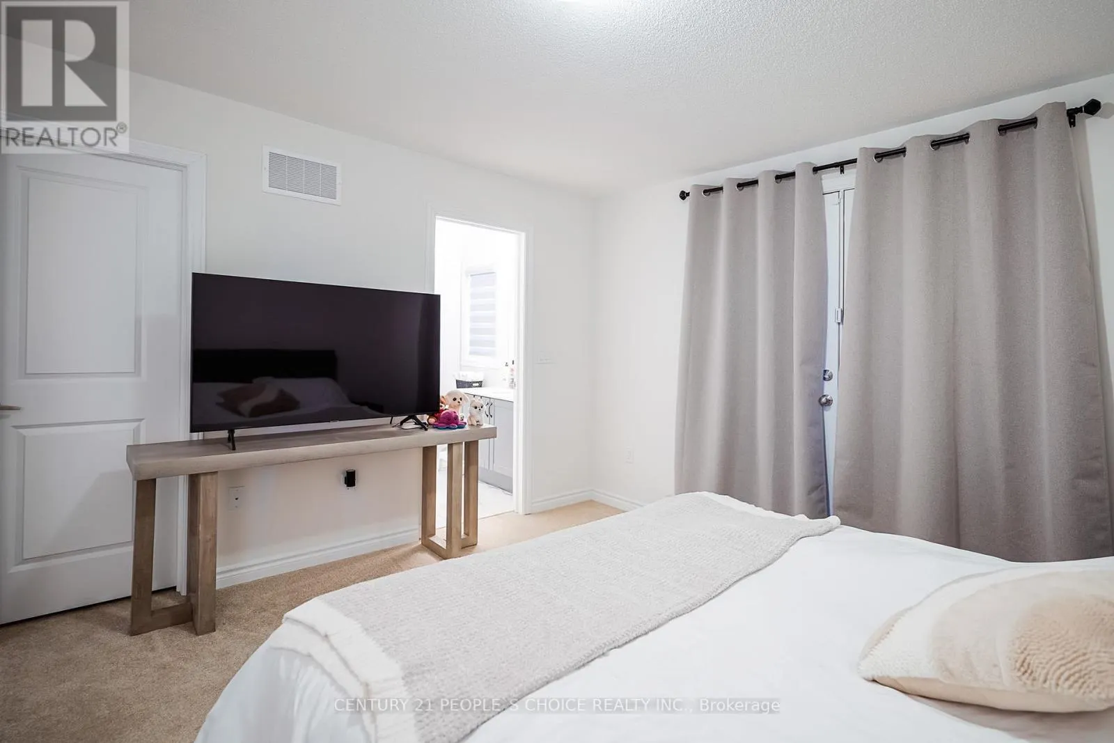 41 MINNOCK STREET W