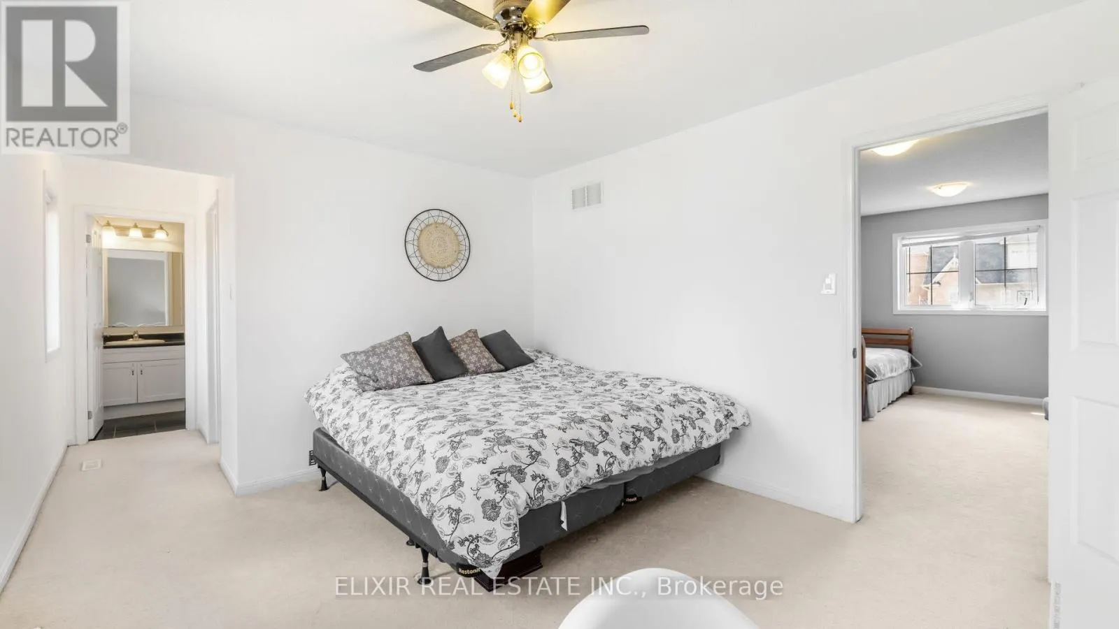 1029 FARMSTEAD. DRIVE