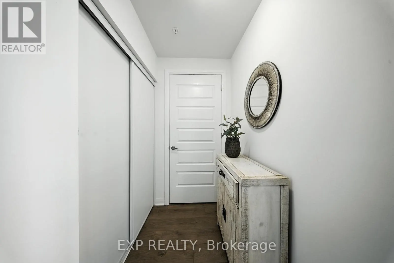 210 - 1105 LEGER WAY