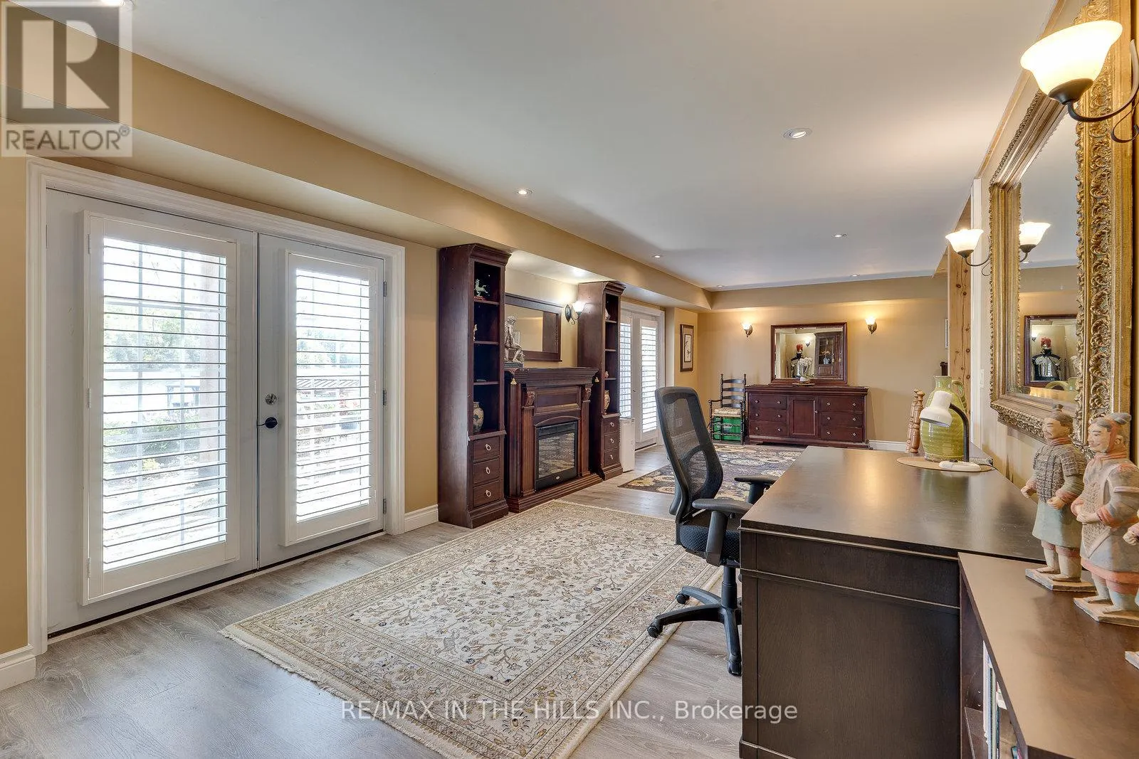 143 - 143 GREEN LAKE ROAD W