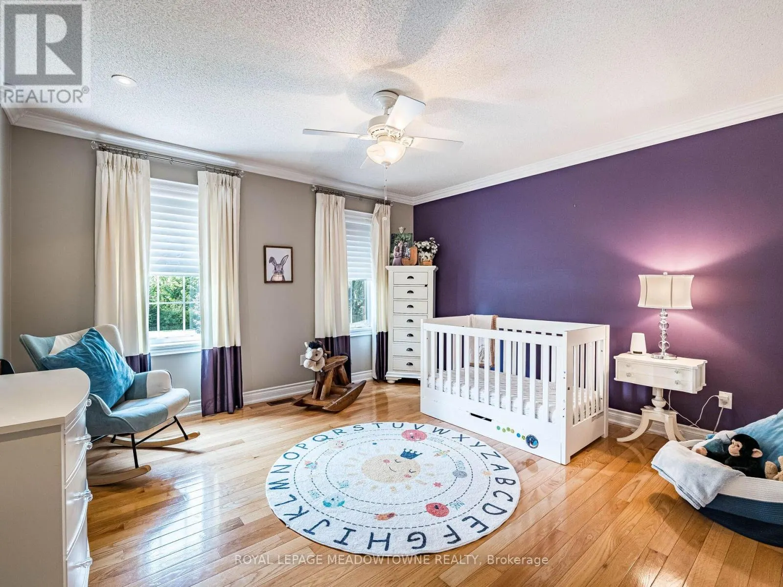 8 DEER RUN CRESCENT