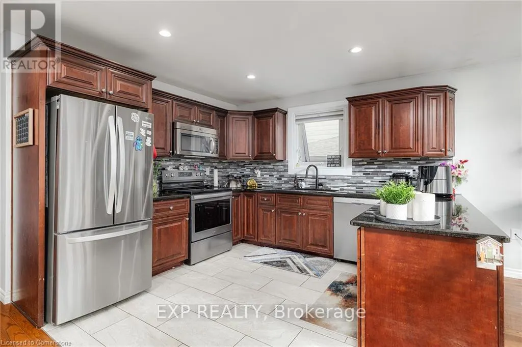 95 AVONMORE CRESCENT