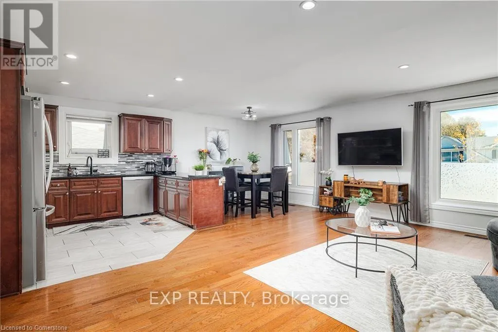 95 AVONMORE CRESCENT
