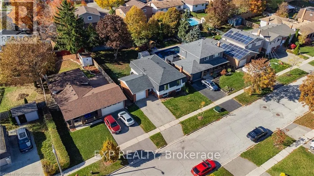 95 AVONMORE CRESCENT