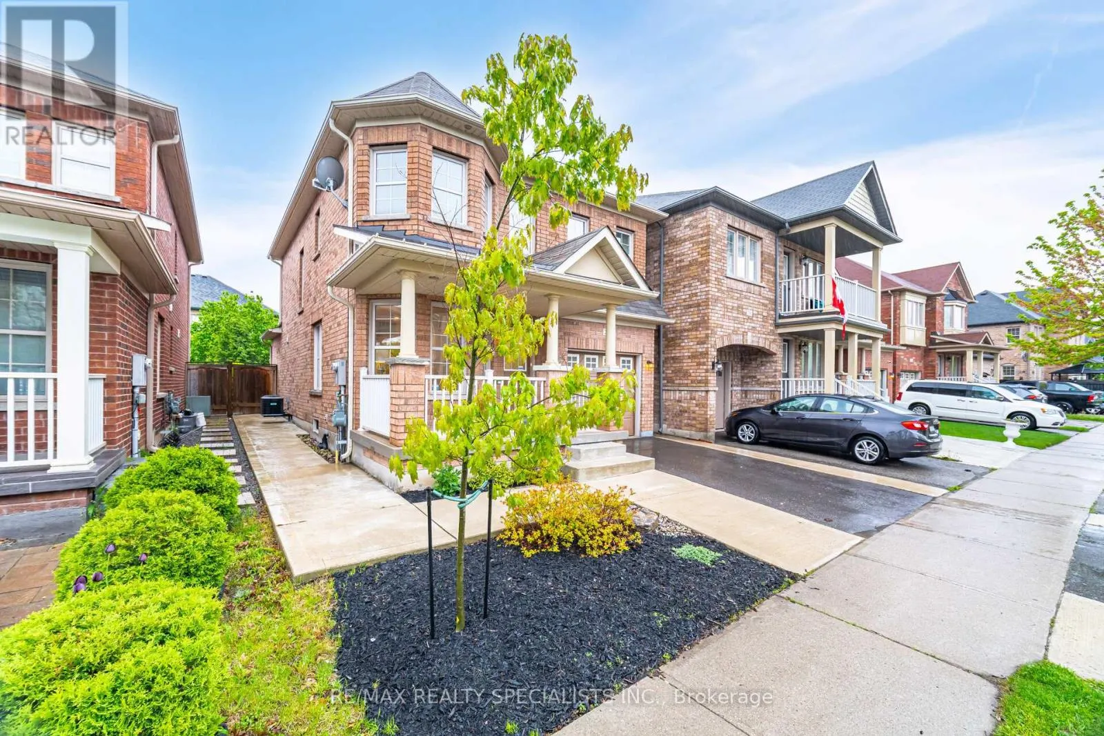 238 GIDDINGS CRESCENT