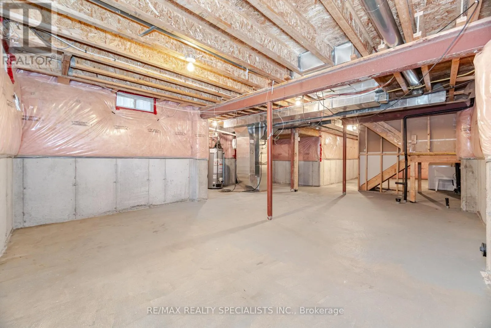 238 GIDDINGS CRESCENT
