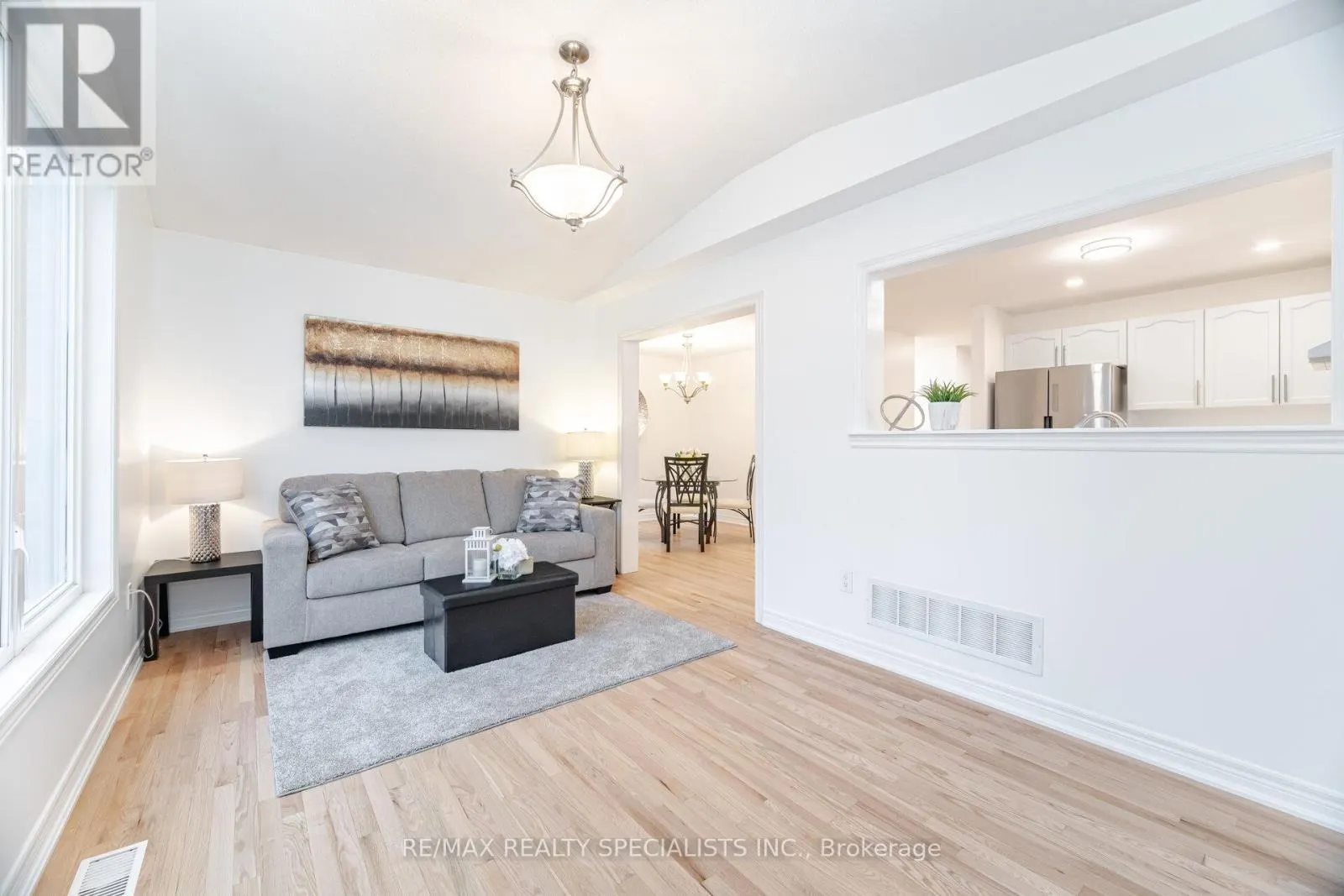 238 GIDDINGS CRESCENT