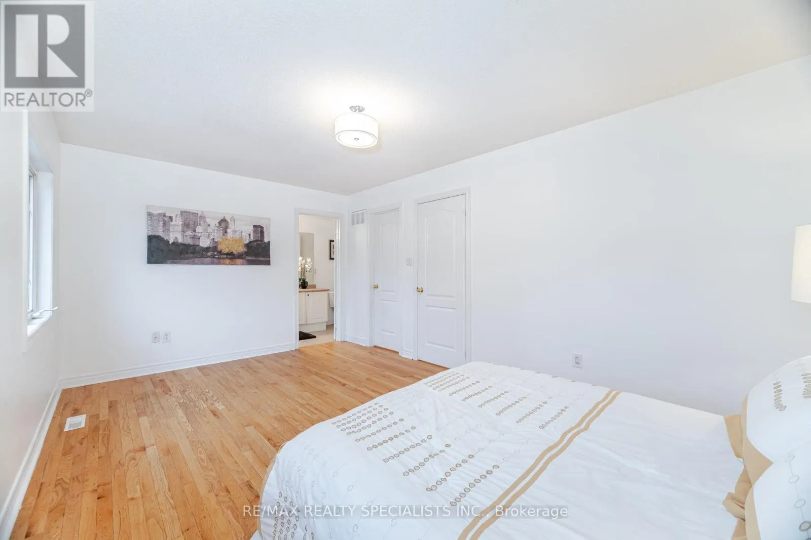 238 GIDDINGS CRESCENT