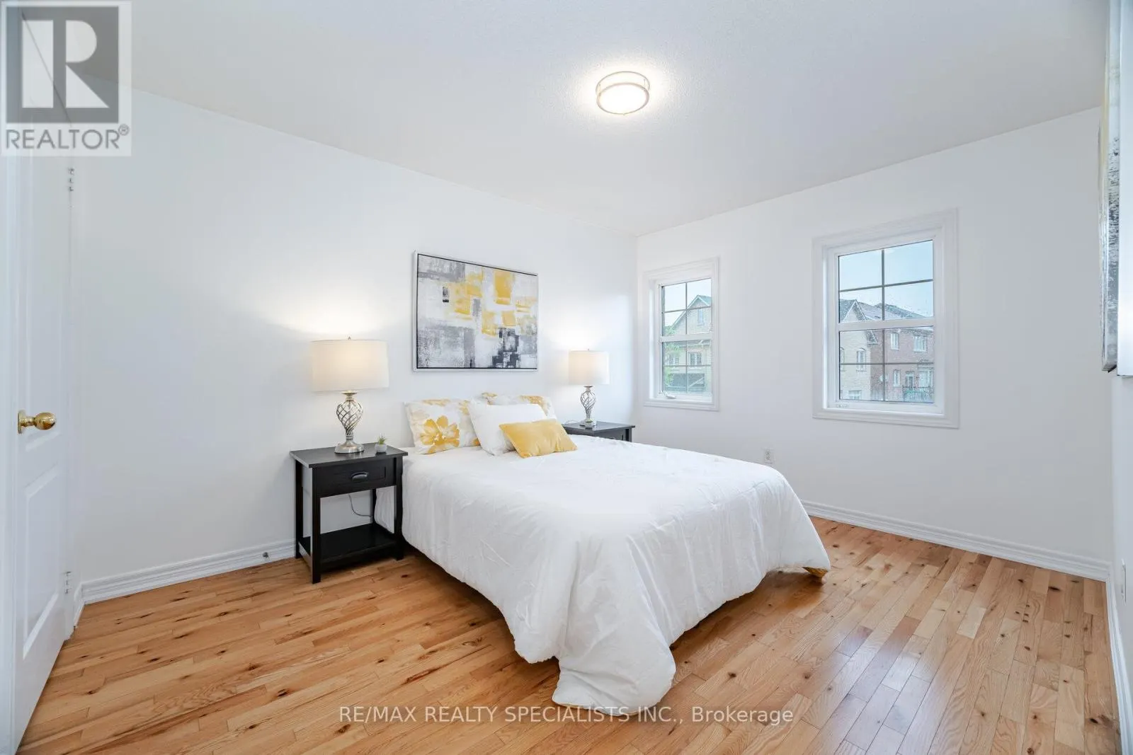 238 GIDDINGS CRESCENT