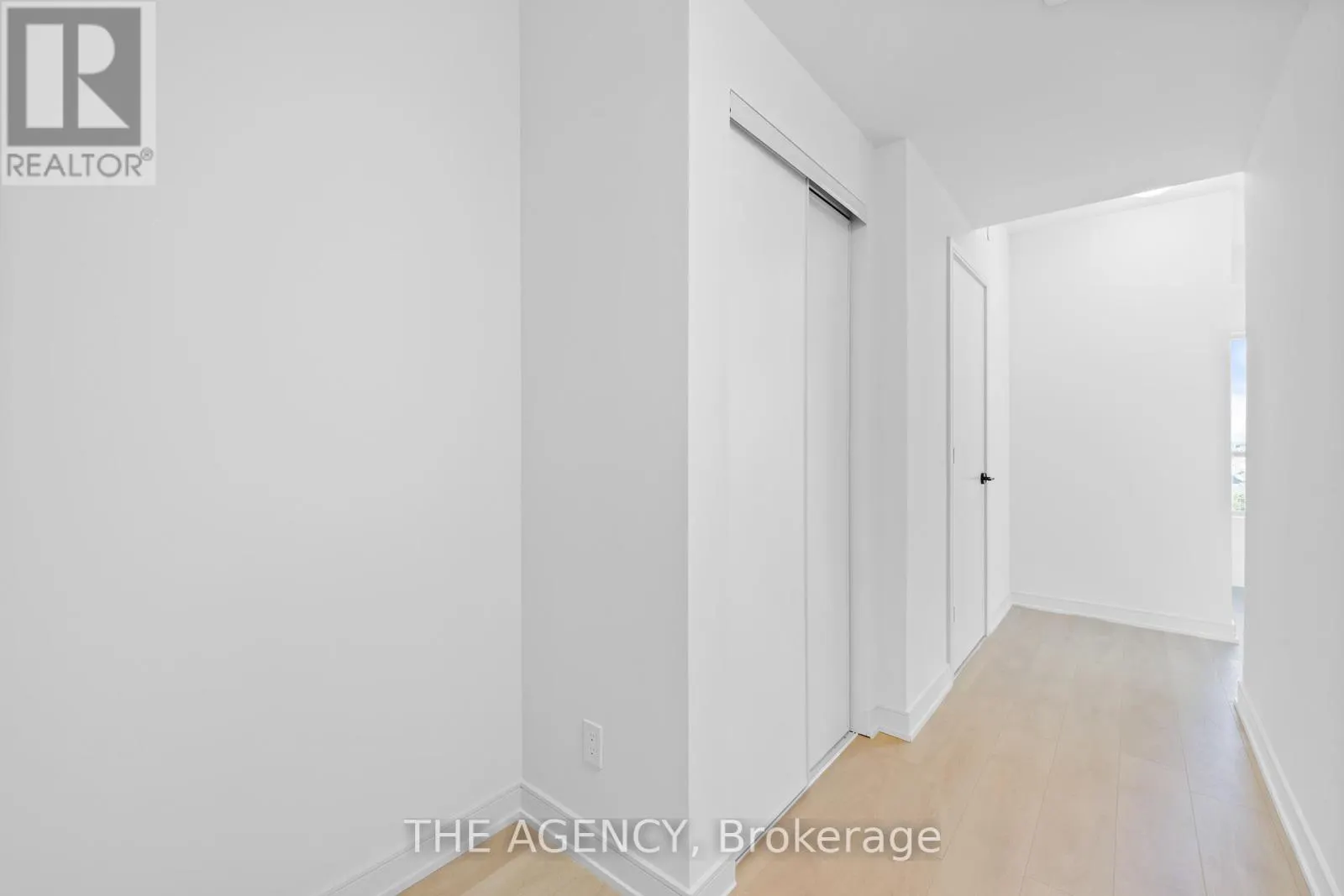 1009 - 8010 DERRY ROAD