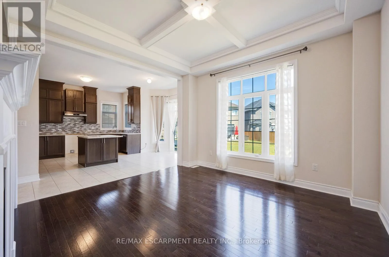 232 NIAGARA TRAIL