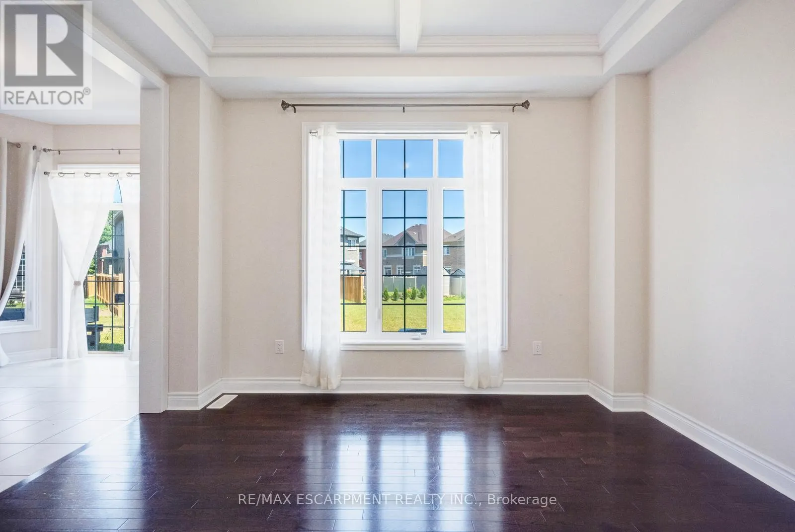 232 NIAGARA TRAIL