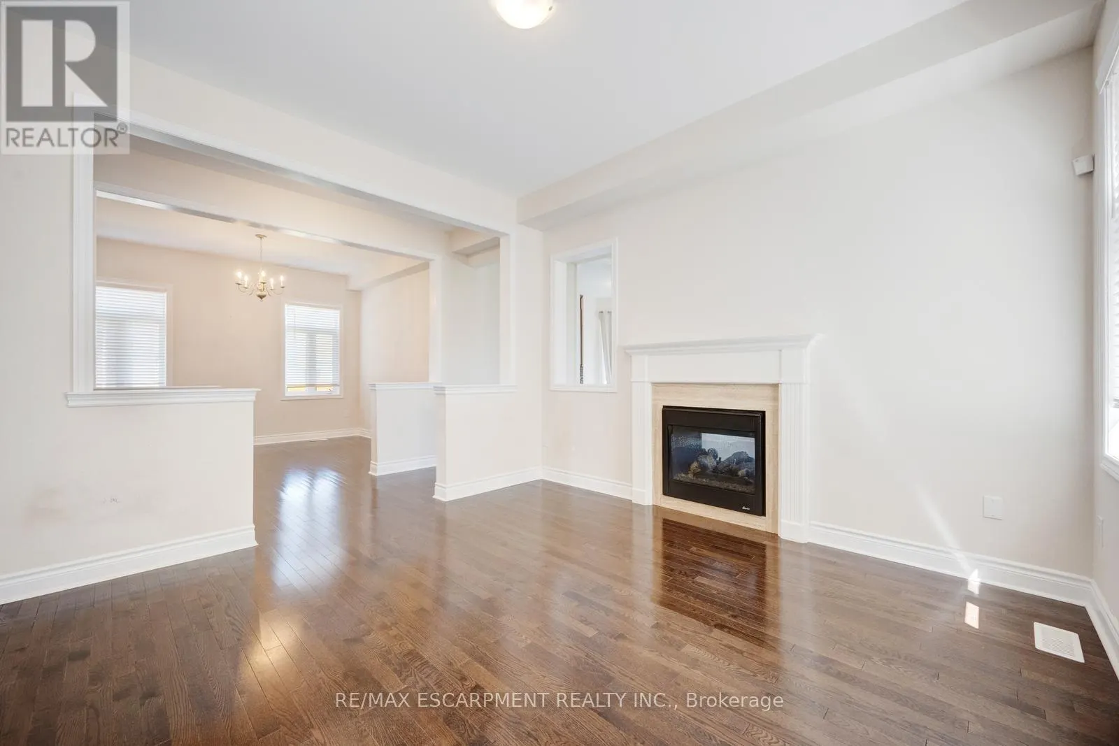 232 NIAGARA TRAIL