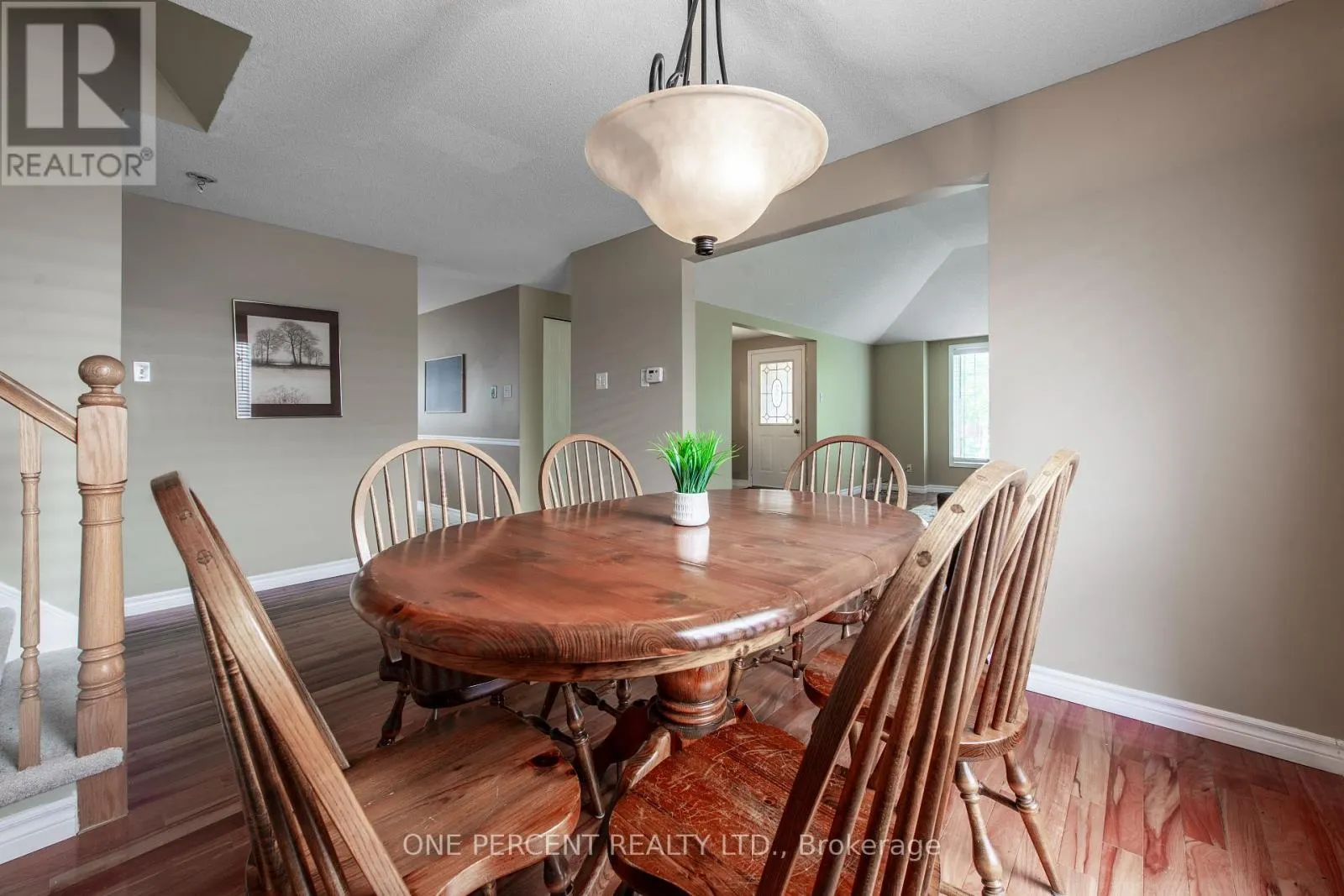 240 WALSH CRESCENT